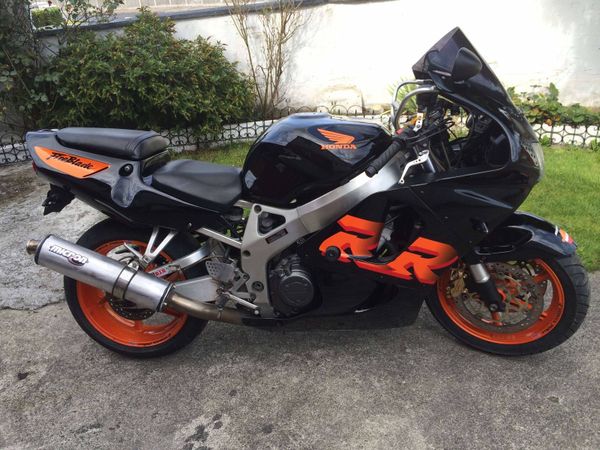 honda fireblade cost