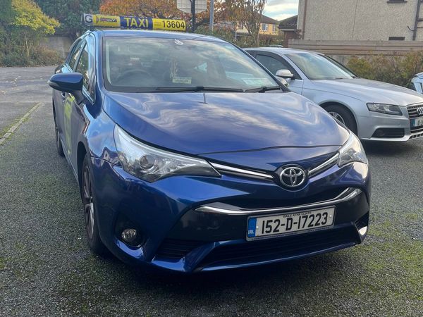 TOYOTA AVENSIS TAXI FOR RENT OR SALE