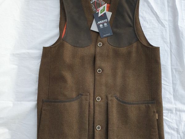 NEW Musto tweed hunting waistcoat chest 42-44"