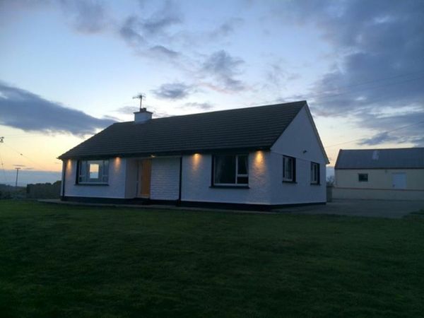 Teach Thuathail Holiday Home in Gweedore, Co. Donegal