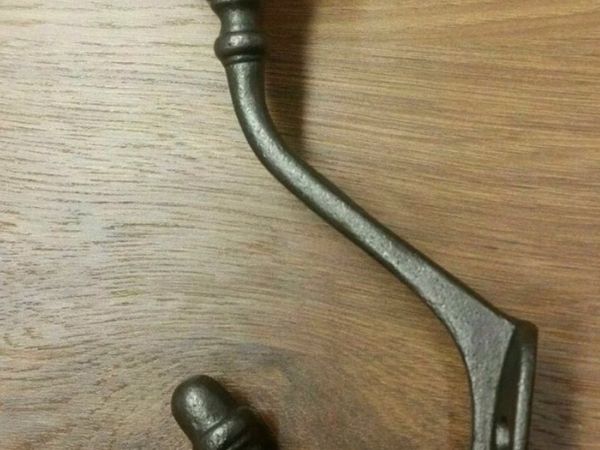 6 x Coat Hooks Cast Iron Vintage Antique Style NEW