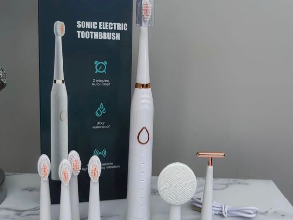 Wholesale electric toothbrush gift sets