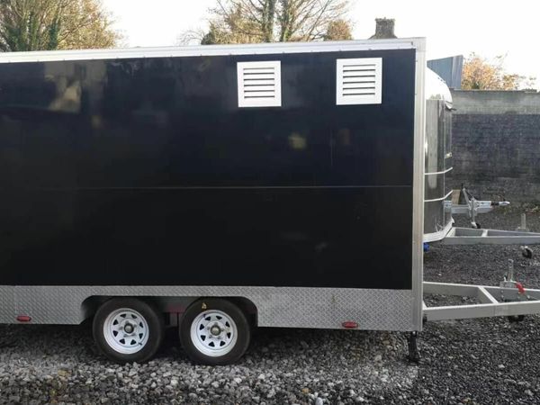 Catering Trailer With Fridge Freezer and Extractor