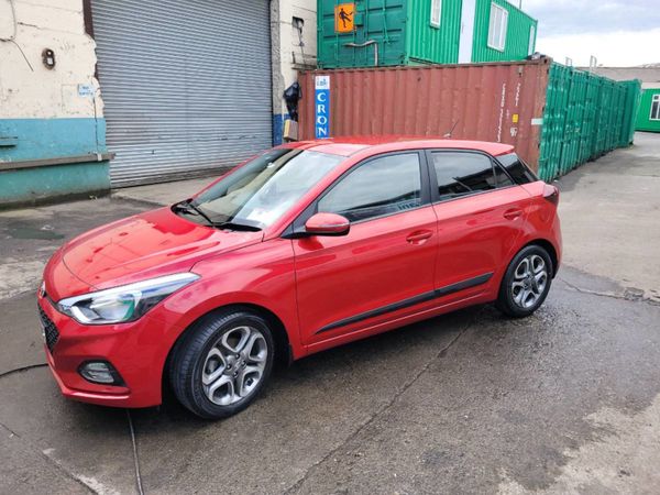 201 Hyundai i20 Deluxe 1.2LPetrol only 36000km