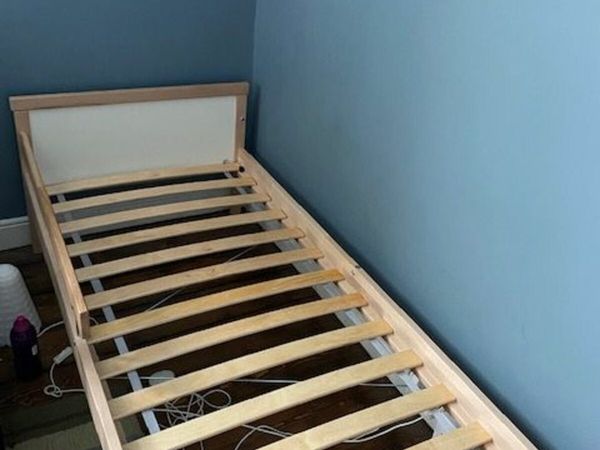 Toddler bed - solid wood
