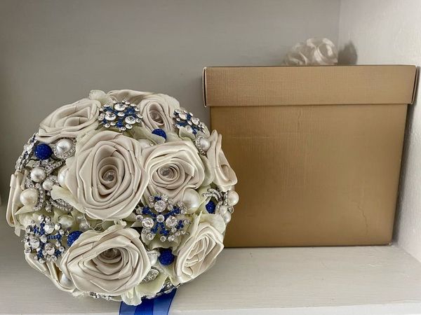 Handmade Wedding Boquet/Handtie