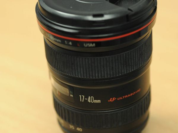 Canon EF 17-40mm f/4 L USM