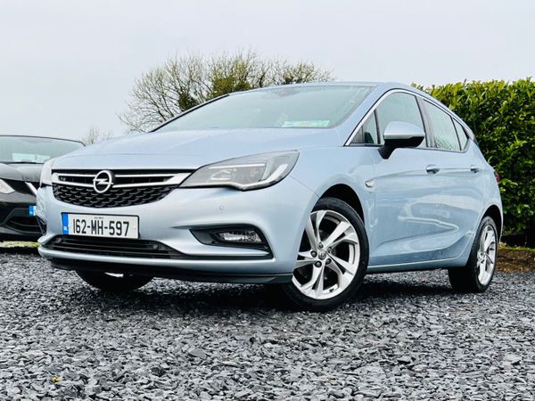 Opel Astra, 2016 SRI 1.0T BLACK FRIDAY DEAL