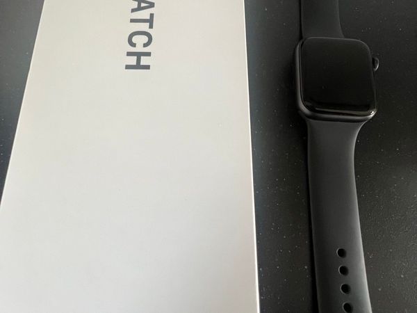 Apple Watch SE 44mm Space Grey