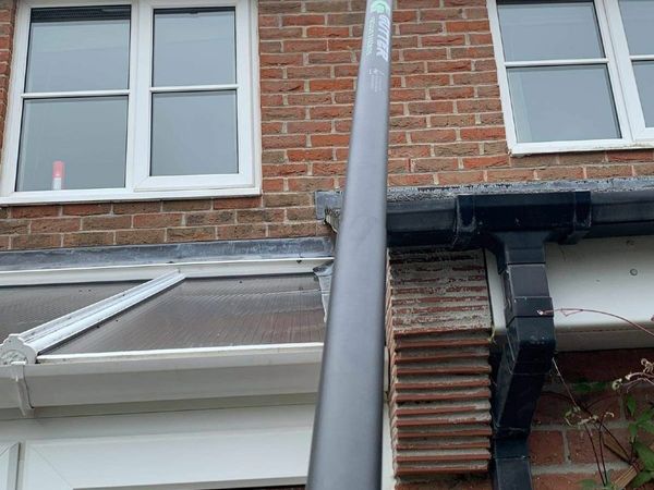 Gutter Clearing Using Vacuum System