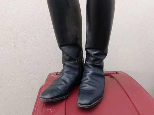 Riding boots 44