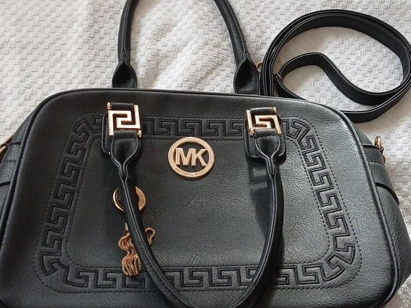 Handbag 350mm X 240mm black