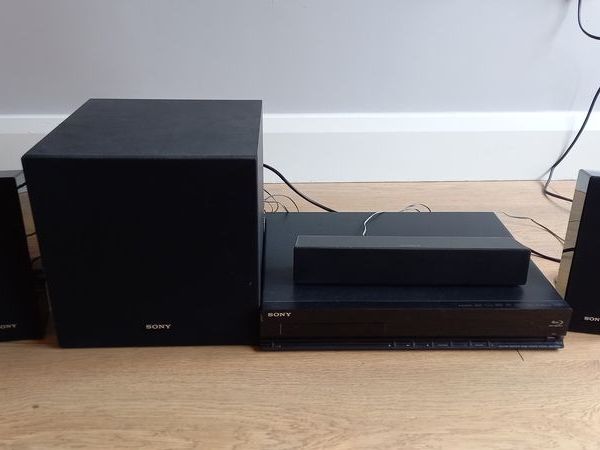 Sony 3.1 Home Cinema System with Blu-Ray and DVD player