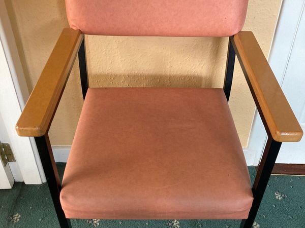 An orthopaedic chair