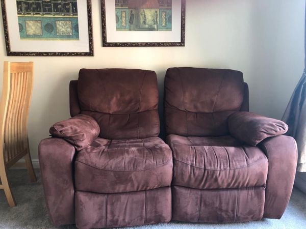 Two seat recliner couch