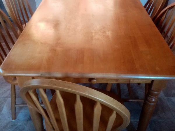 5 Ft kitchen table and six chairs