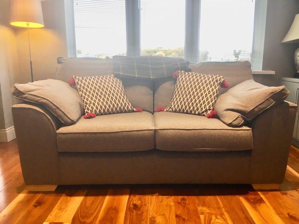 Stylish comfortable sofa in great condition