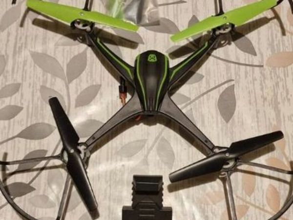 Sky Viper 01601 HD Streaming Video Drone Toy