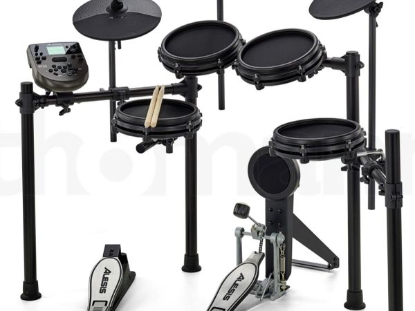 Electric Drum Kit - Alesis Nitro Mesh kit