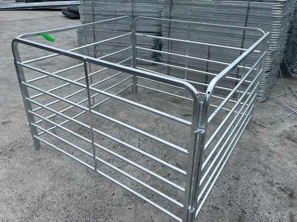 Sheep hurdles on sale 20 for 700