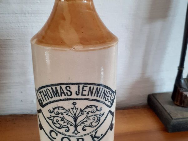 Jennings Cork stoneware bottle