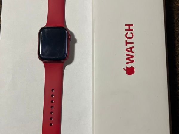 Apple Watch Series 7 45mm RED