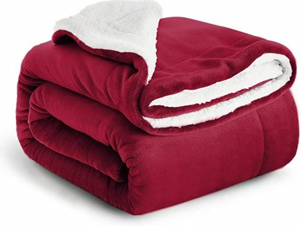 IR Imperial Rooms Sherpa Fleece Blanket Bed Throws Blankets For Sofas Soft Fluffy Thick Blanket Reversible Microfiber Throw (Burgundy, Double (150 x 200 Cm))