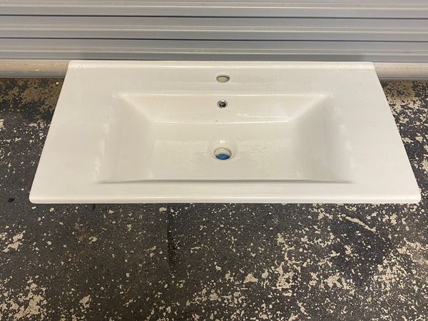 Vanity unit sink only 850mm (new)