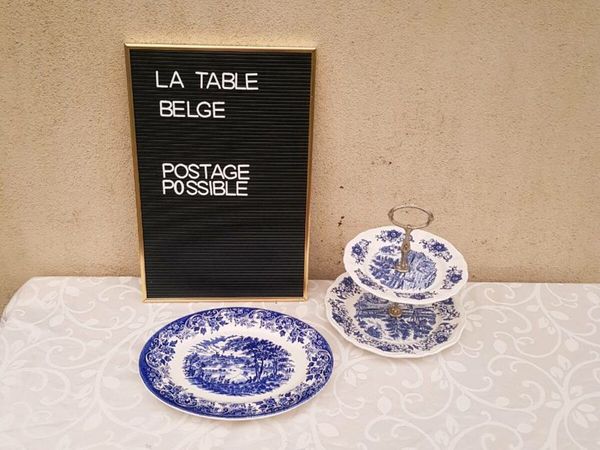 Blue cake stand and biscuit plate