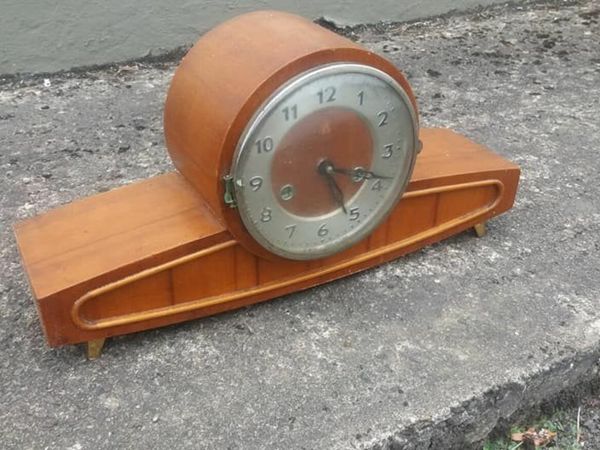 Vintage Clock for parts / Repair
