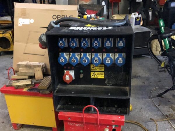 380 volts to 240 volts Electrical Distribution Box