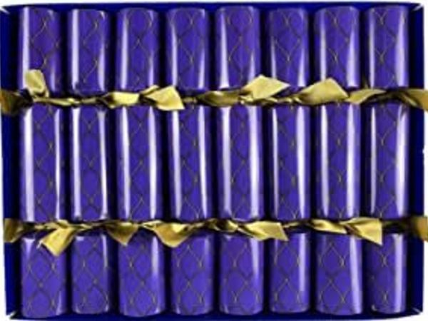 Crackers Ltd Set of 8 Purple Link Design Christmas Crackers - with collectable pewter animals