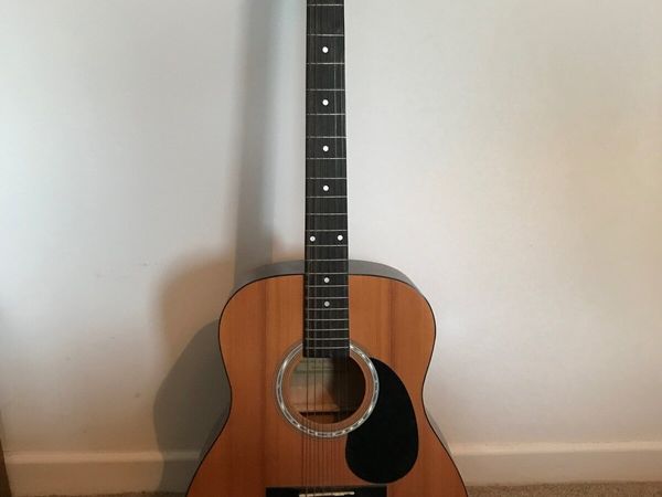 Perfect starter acoustic  guitar