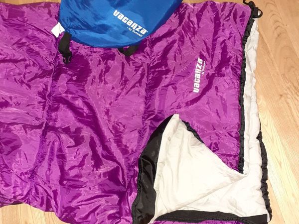 1/2 price! Warm kids 350gsm purple  Sleeping bag
