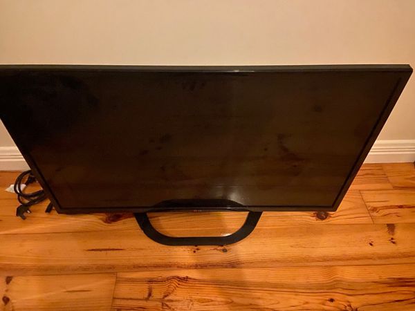 LG 40 inch Smart TV