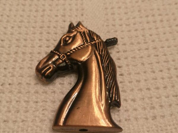 Horse head lighter