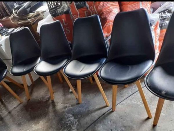 6 lovely chairs