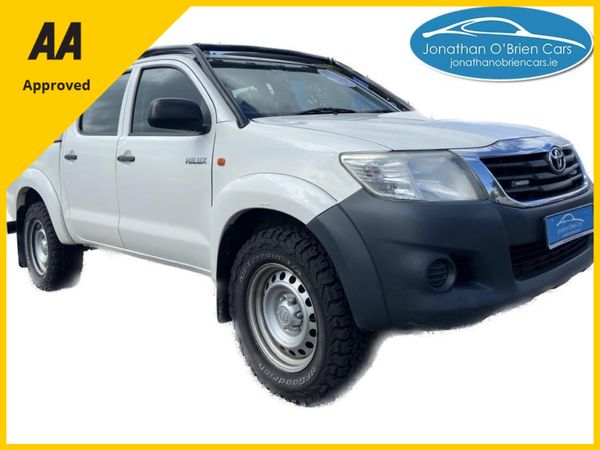 Toyota HiLux 2.5 D4D Crew Cab Free Delivery