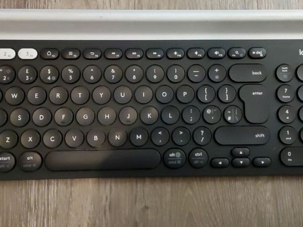 Logitech K780 Wireless Keyboard New condition