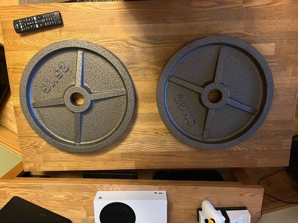 NEW OLYMPIC 2 X 25KG METAL WEIGHT PLATES