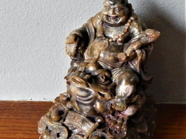 Carved soapstone Oriental figurine