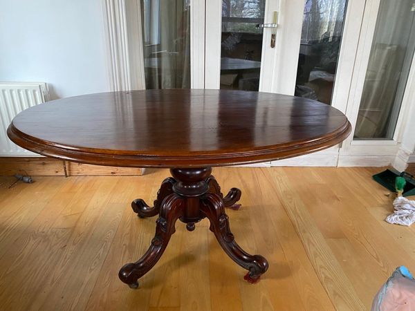 Antique Mahogany dining table
