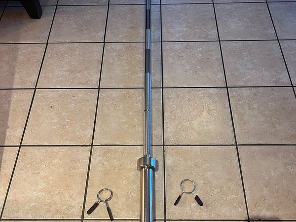 CHEAP 20KG 7 FOOT OLYMPIC BAR AND COLLARS