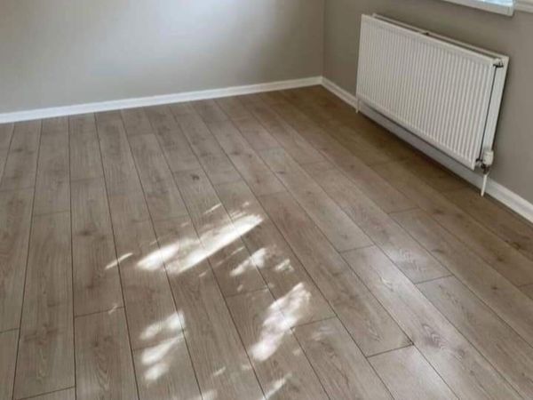 CARPET AND WOOD FLOORING FITTING