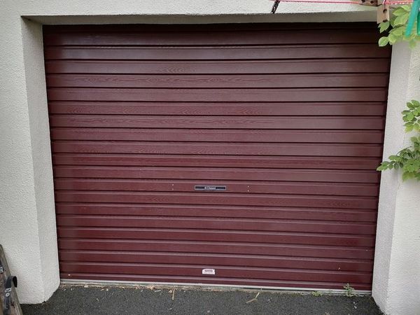 electric garage door