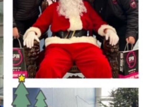 🎄🎅SANTAS GROTTO CHAIR FOR HIRE🎄🎅