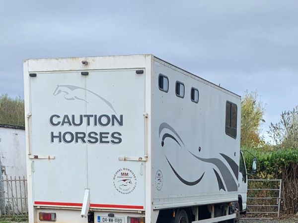 7.5 T Horse lorry