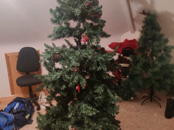 Artificial Christmas tree 7 FT