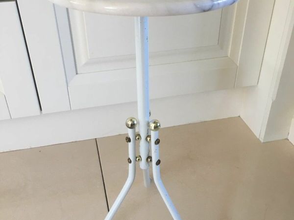 Small & Cute Round Marble Top Decorative Table