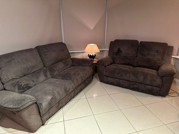 3 seater and 2 seater recliner couches